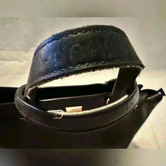 Kate Spade Cowhide Deep Bluish Black Large Handbag - Picture 12 of 16